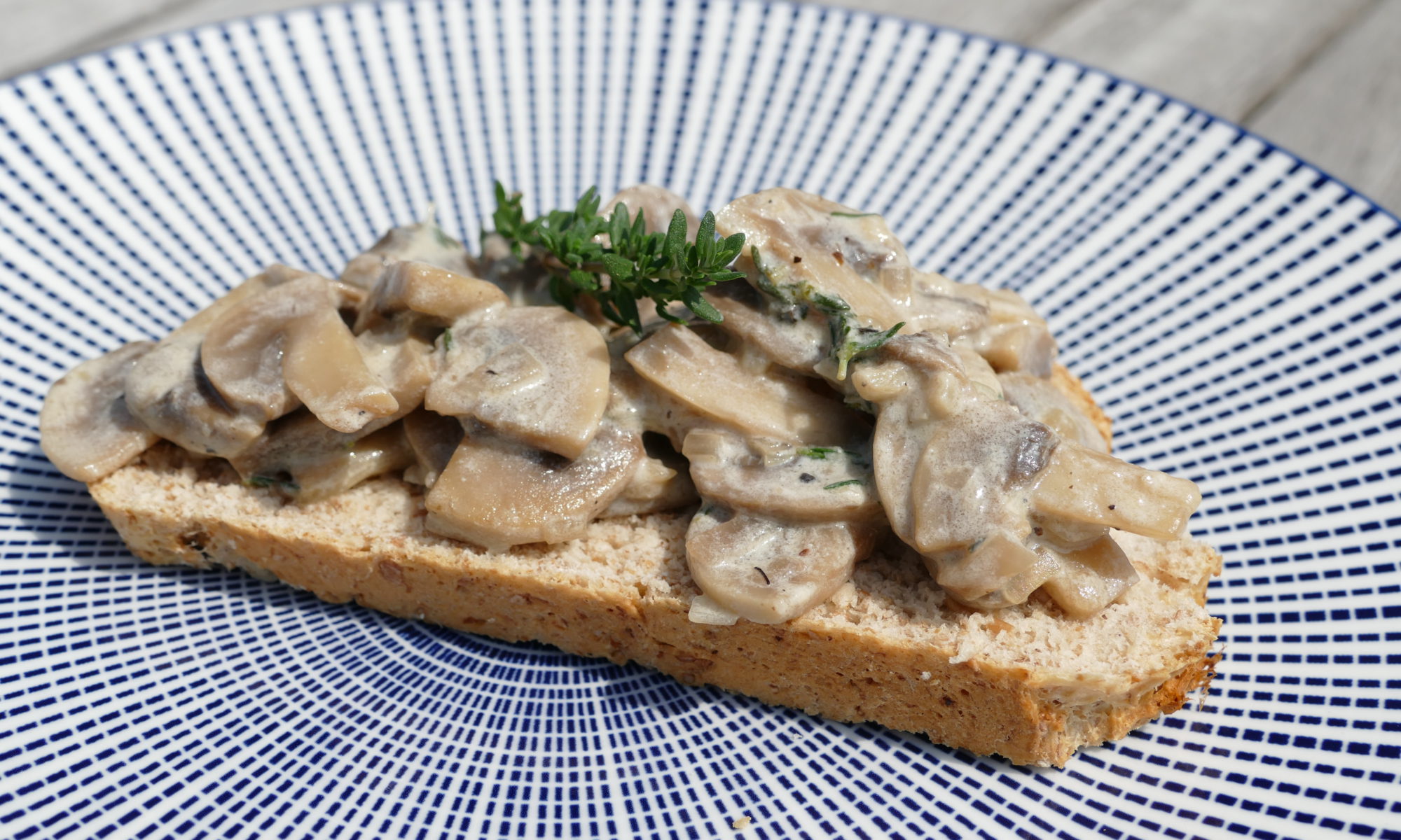 Toast Champignon Met Look En Tijm Miss Bonbon