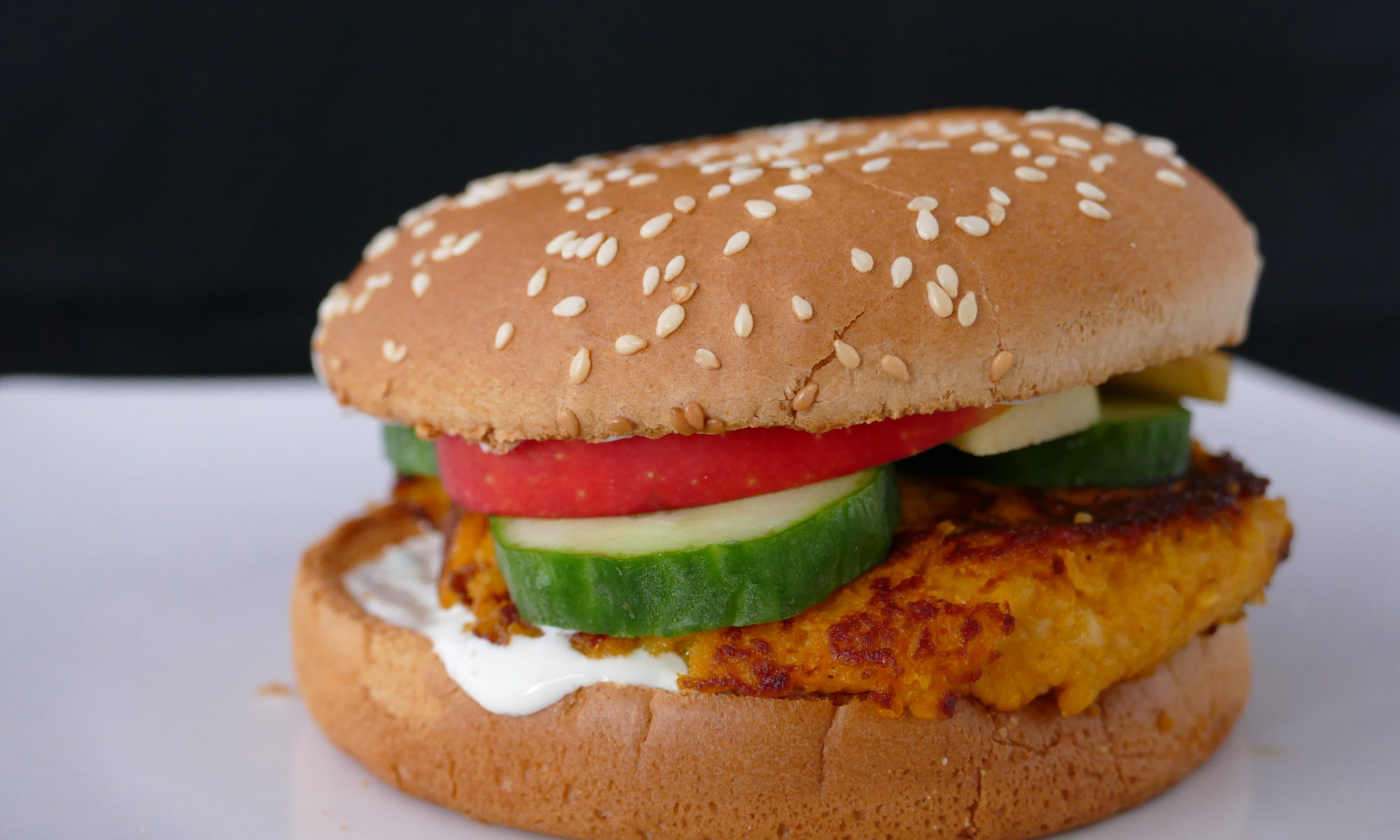 Burger Van Zoete Aardappel Halloumi En Kikkererwten